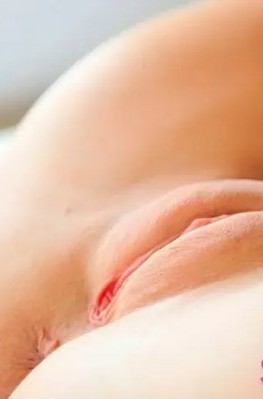 Голые киски крупным планом