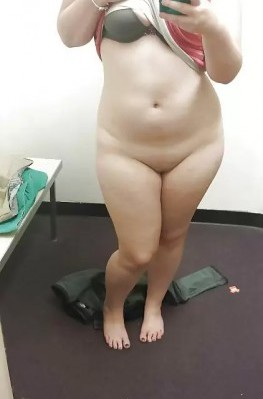 Большая грудь толстушки